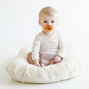 SNUGGLE ME ORGANIC + THREE SNUGGLEMEORGANIC COVERS